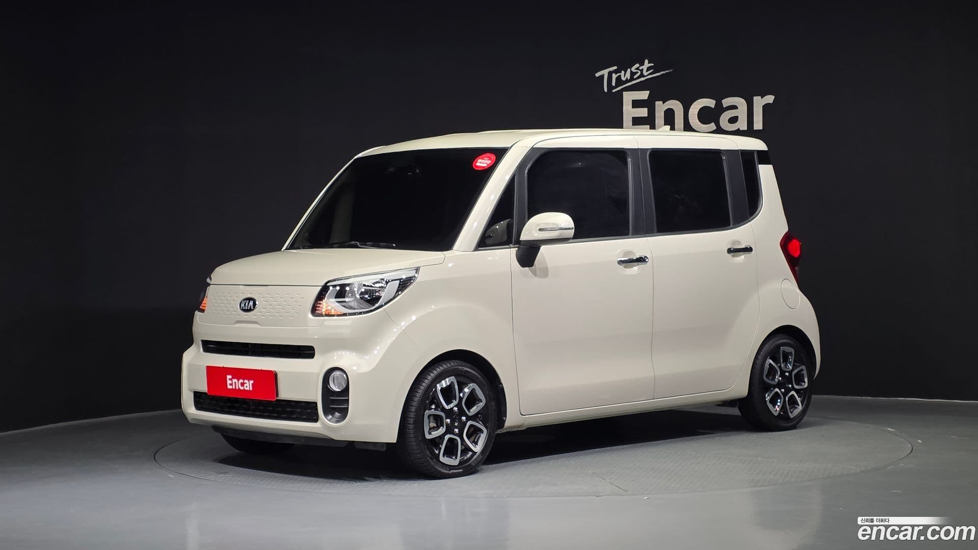 Main__Slider__Photo:RAY Kia 2021.2-0