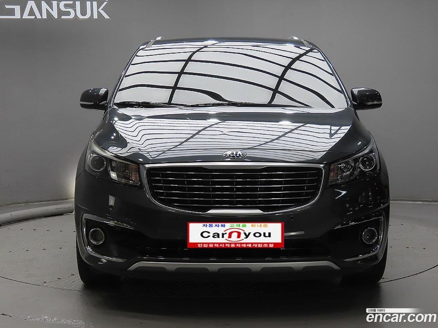 Main__Slider__Photo:Canival Kia 2015.11-0