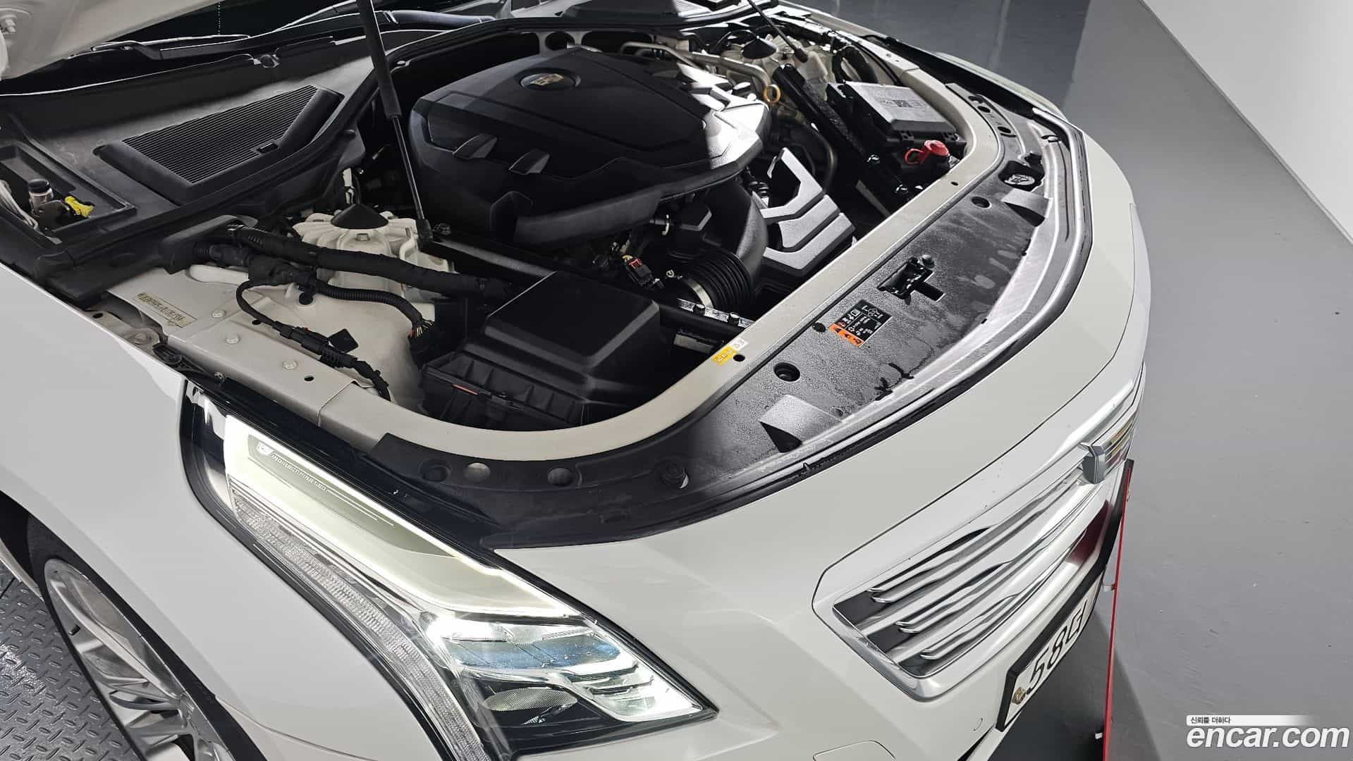 CT6 Cadillac 2016.9-INNER-006