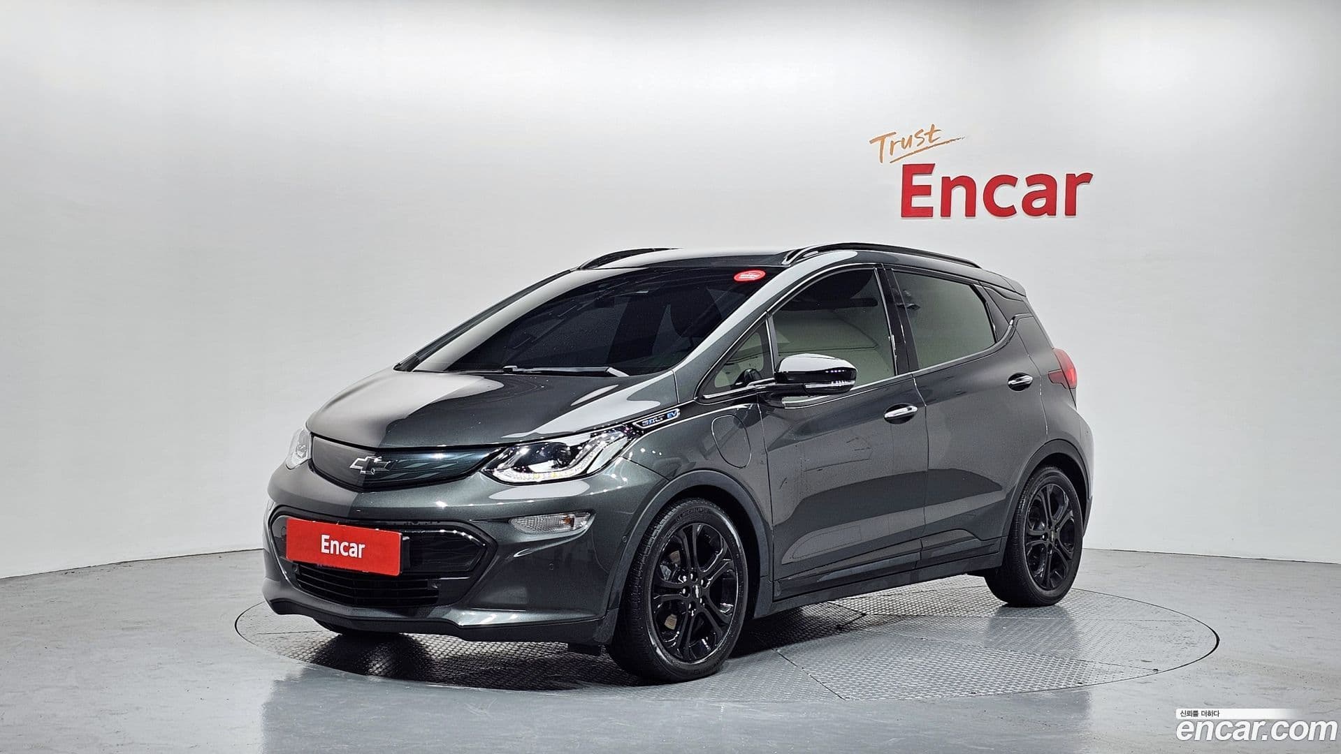 Main__Slider__Photo:Bolt EV Chevrolet 2019.10-0