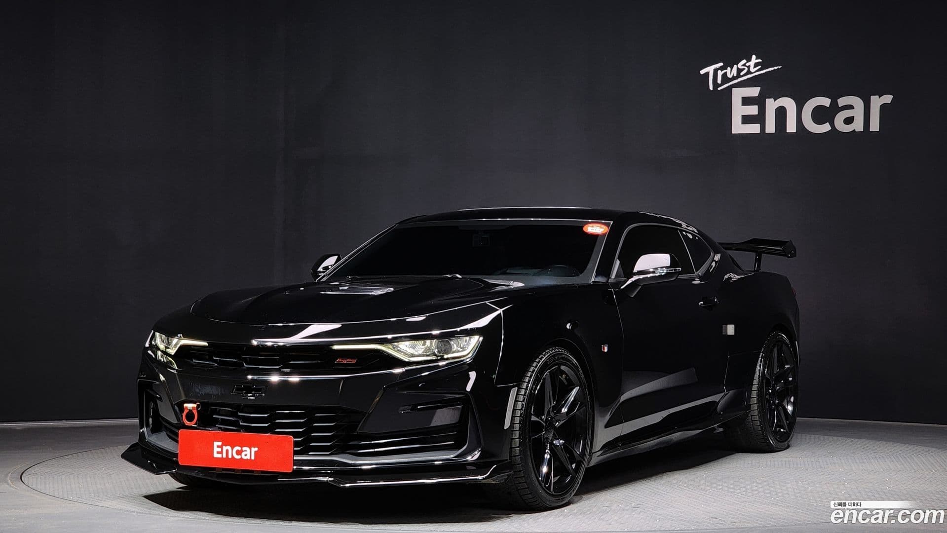 Main__Slider__Photo:Camaro Chevrolet 2019.11-0