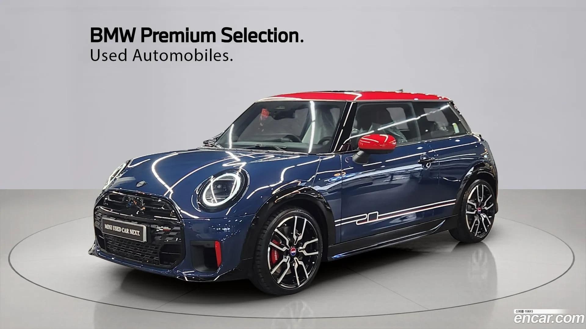 Main__Slider__Photo:Cooper Mini 2025.10-0