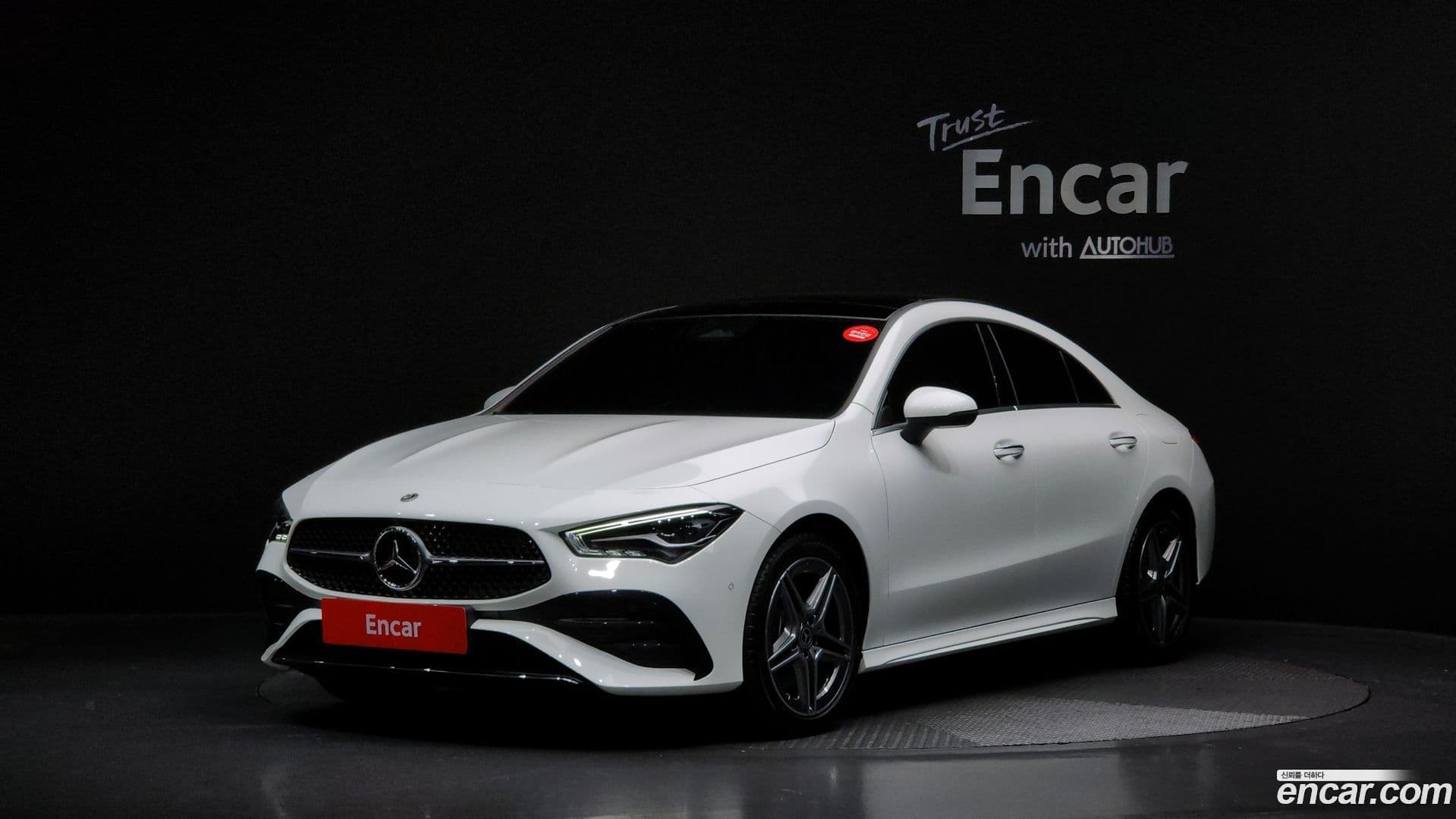 Main__Slider__Photo:CLA-Class Mercedes-Benz 2025.4-0