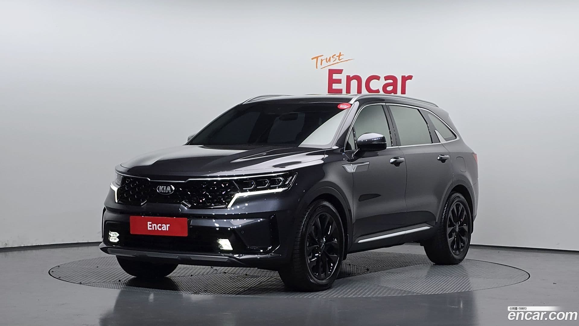 Main__Slider__Photo:Sorento Kia 2020.11-0