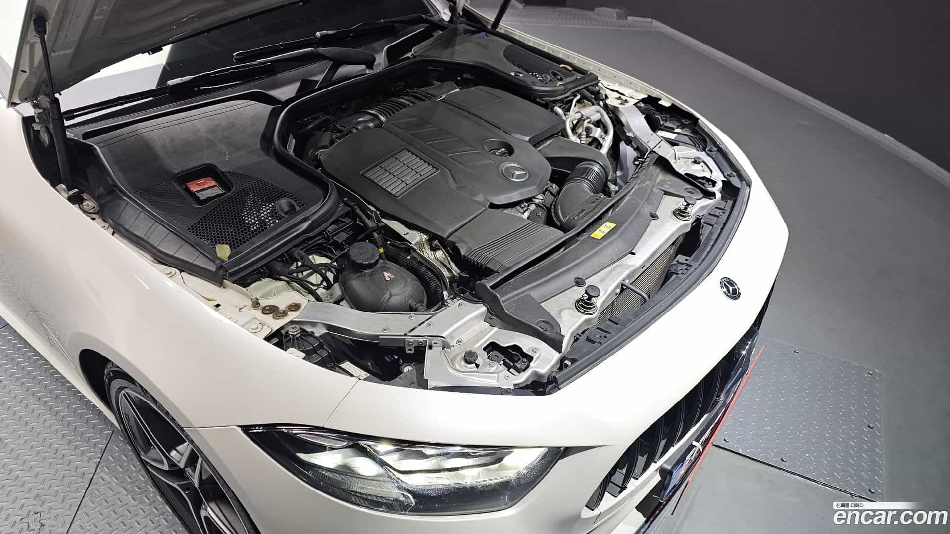 CLS-Class Mercedes-Benz 2019.11-INNER-006