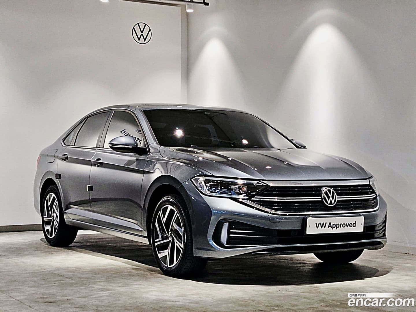 Main__Slider__Photo:Jetta Volkswagen 2023.9-0
