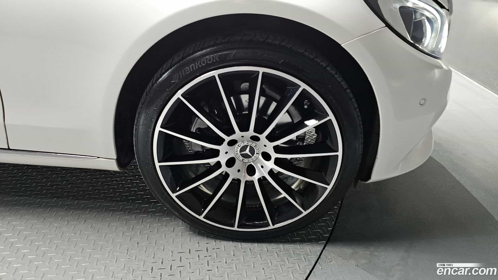 C-Class Mercedes-Benz 2018.3-OUTER-005