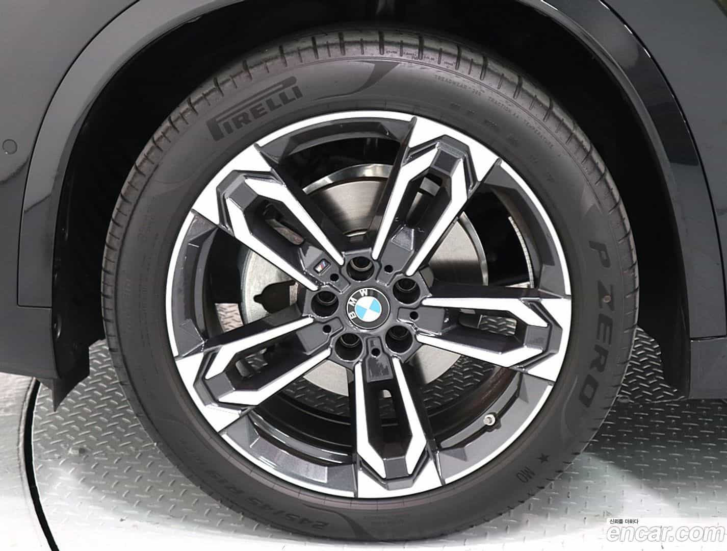X1 BMW 2024.11-INNER-008
