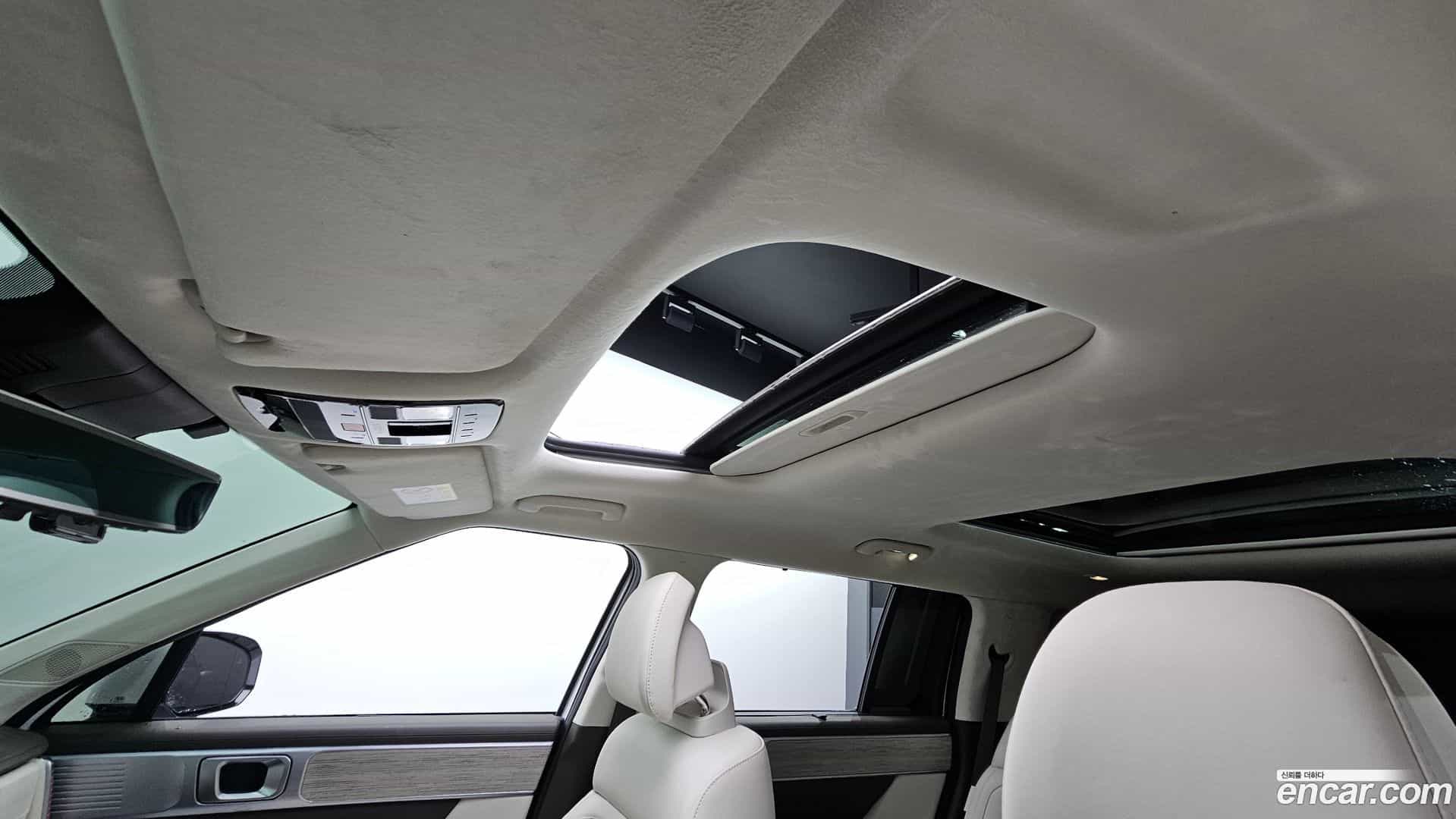 Santafe Hyundai 2023.11-OPTION-021