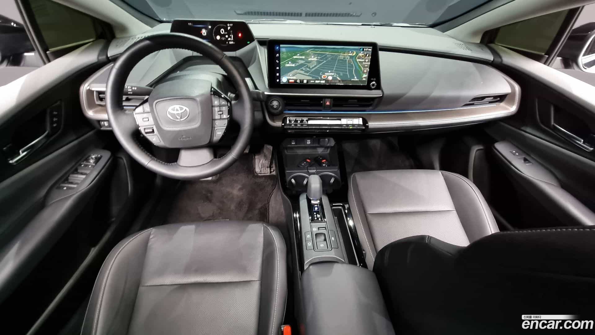 Prius Toyota 2023.10-INNER-007