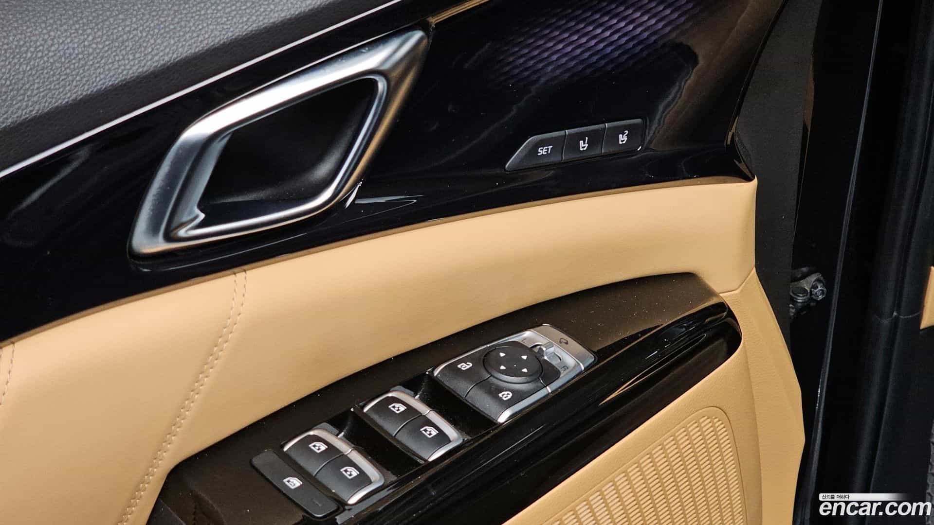 Canival Kia 2021.6-OPTION-021