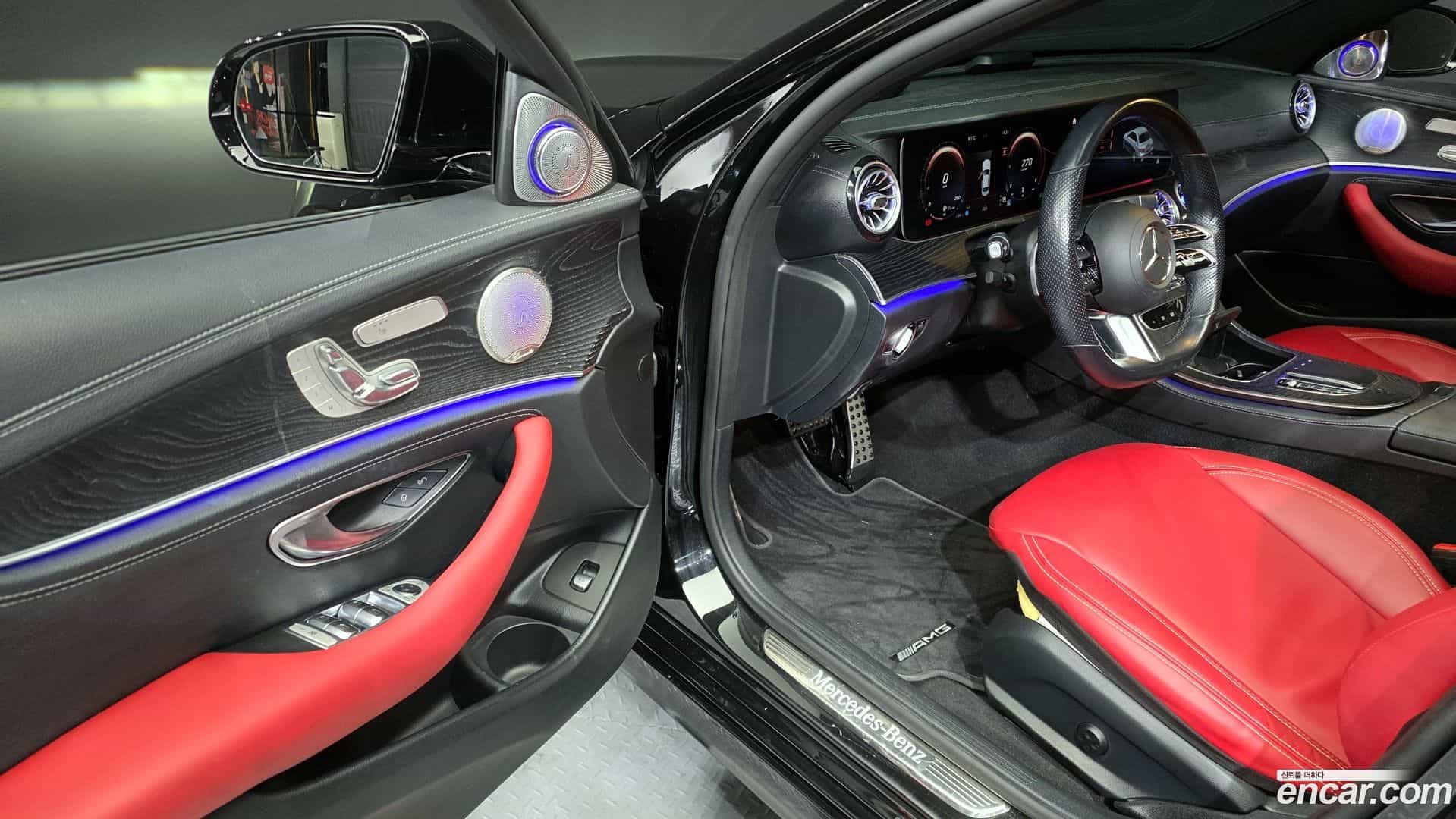 E-Class Mercedes-Benz 2020.11-INNER-010
