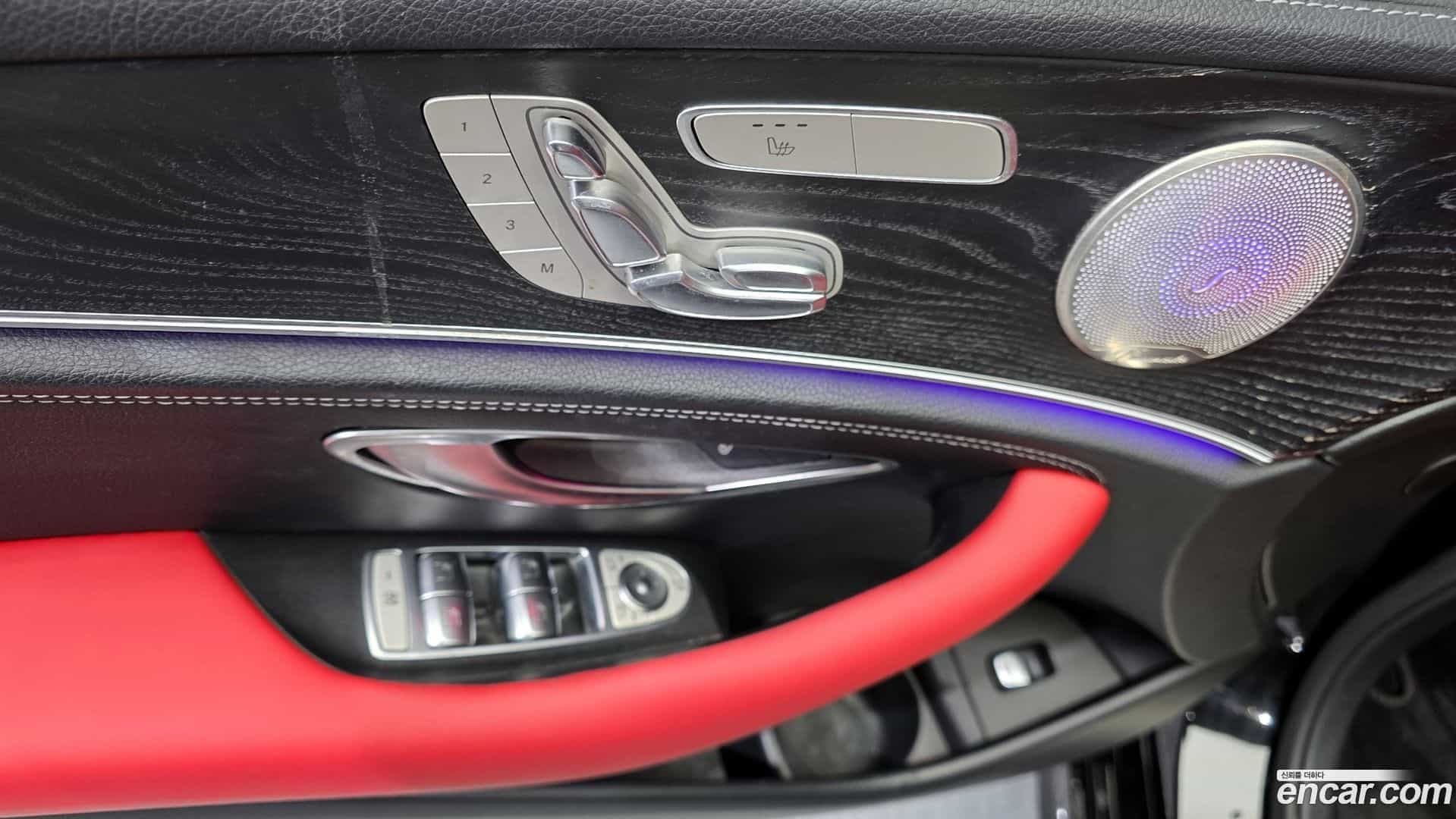 E-Class Mercedes-Benz 2020.11-OPTION-018