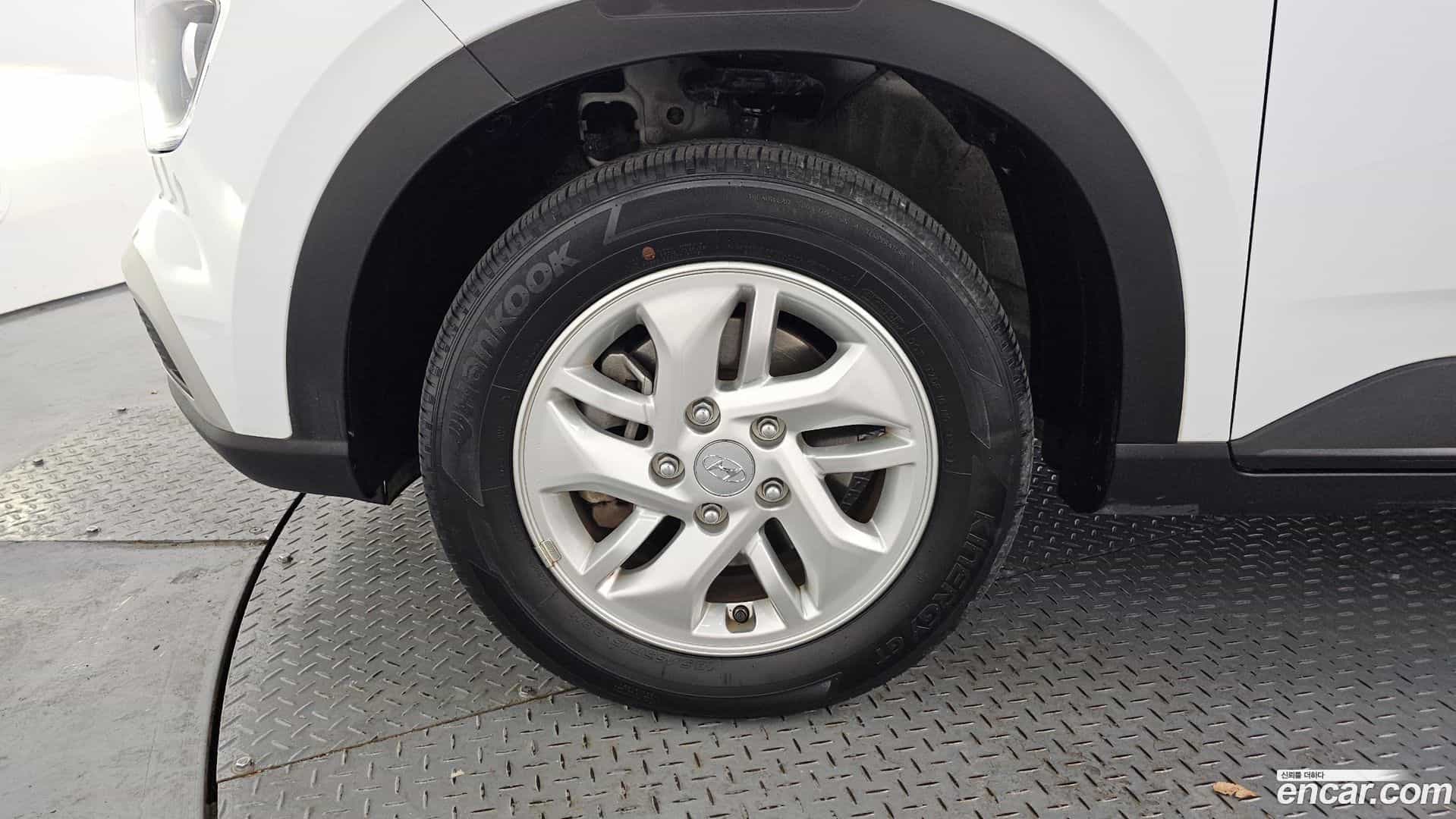 Venue Hyundai 2022.5-OUTER-005