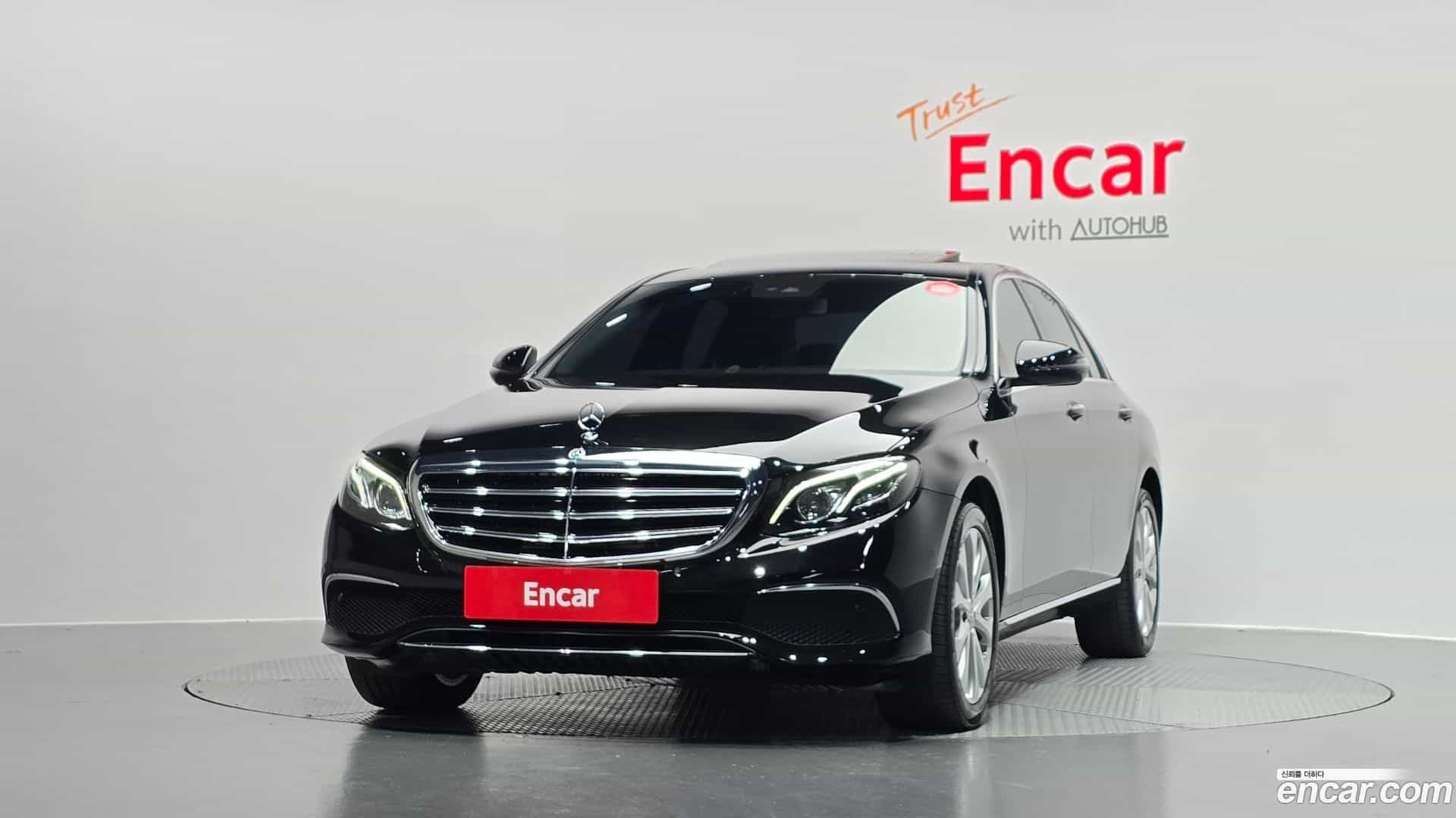 E-Class Mercedes-Benz 2020.6-OUTER-003