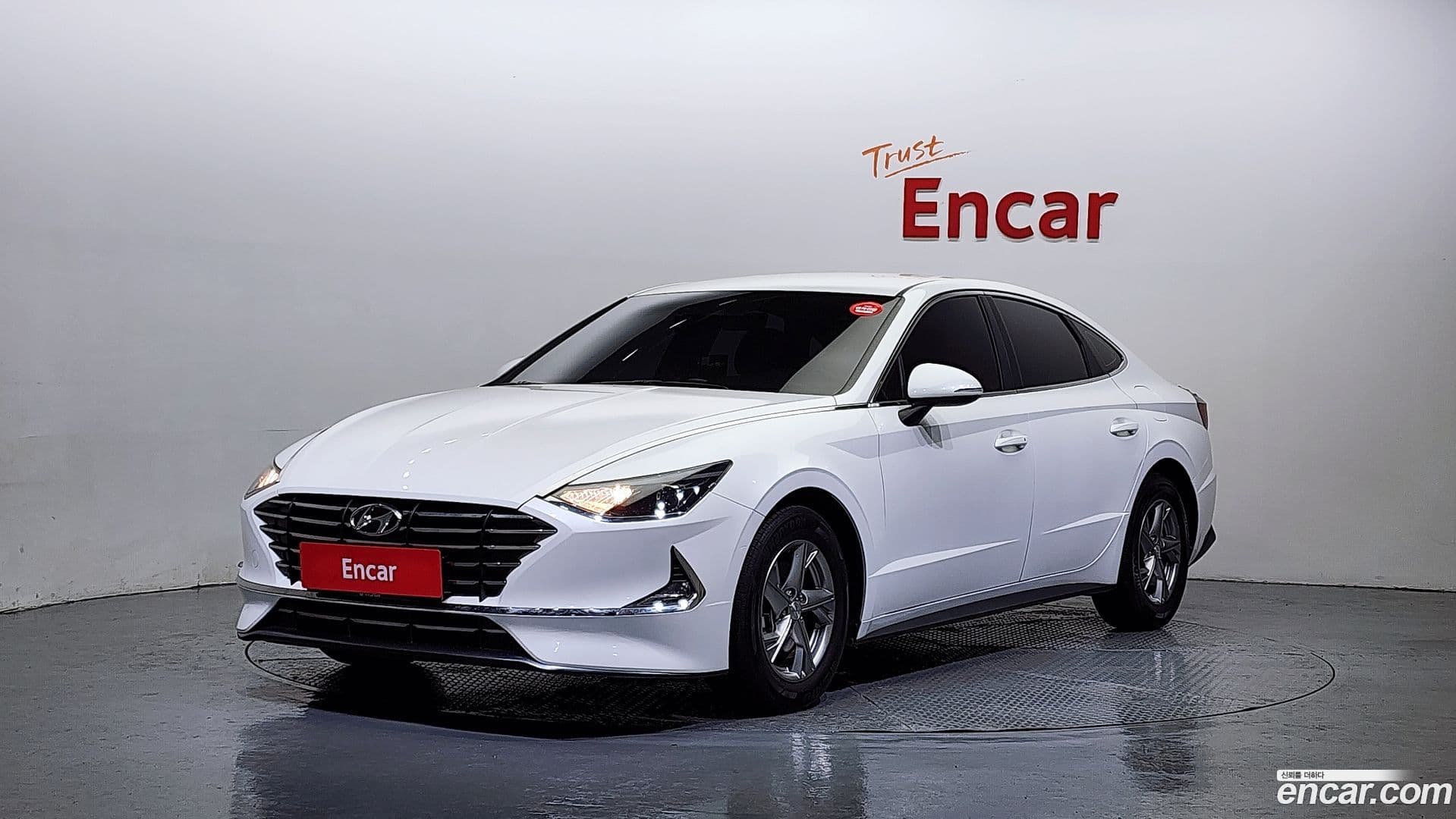 Main__Slider__Photo:Sonata Hyundai 2019.6-0