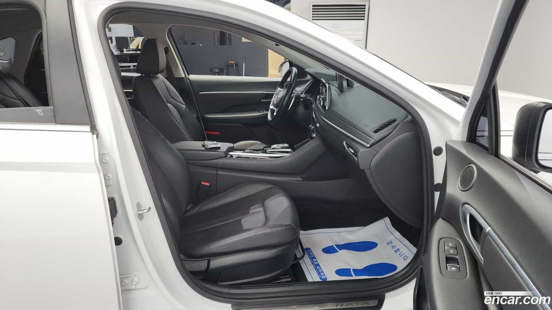 Sonata Hyundai 2019.6-OPTION-017