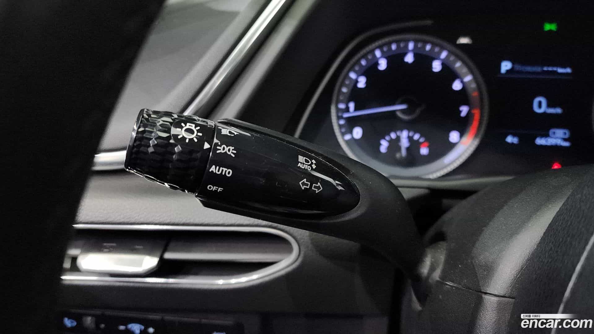 Sonata Hyundai 2019.6-OPTION-021