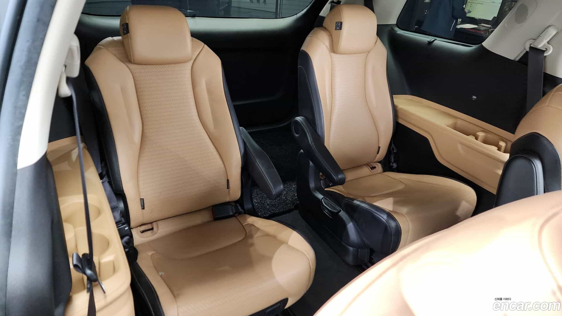 Canival Kia 2020.9-OPTION-017