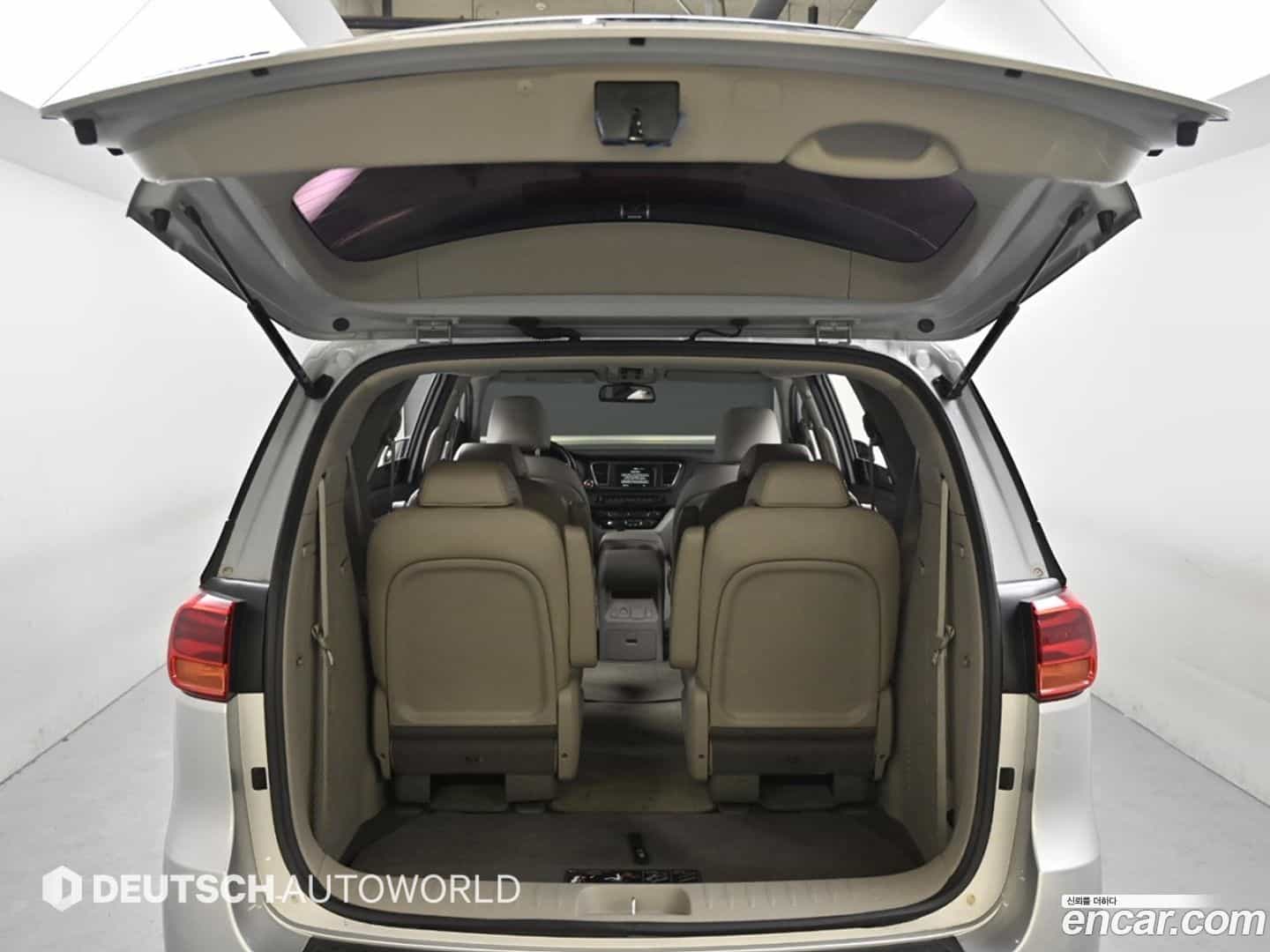 Canival Kia 2019.9-OPTION-024