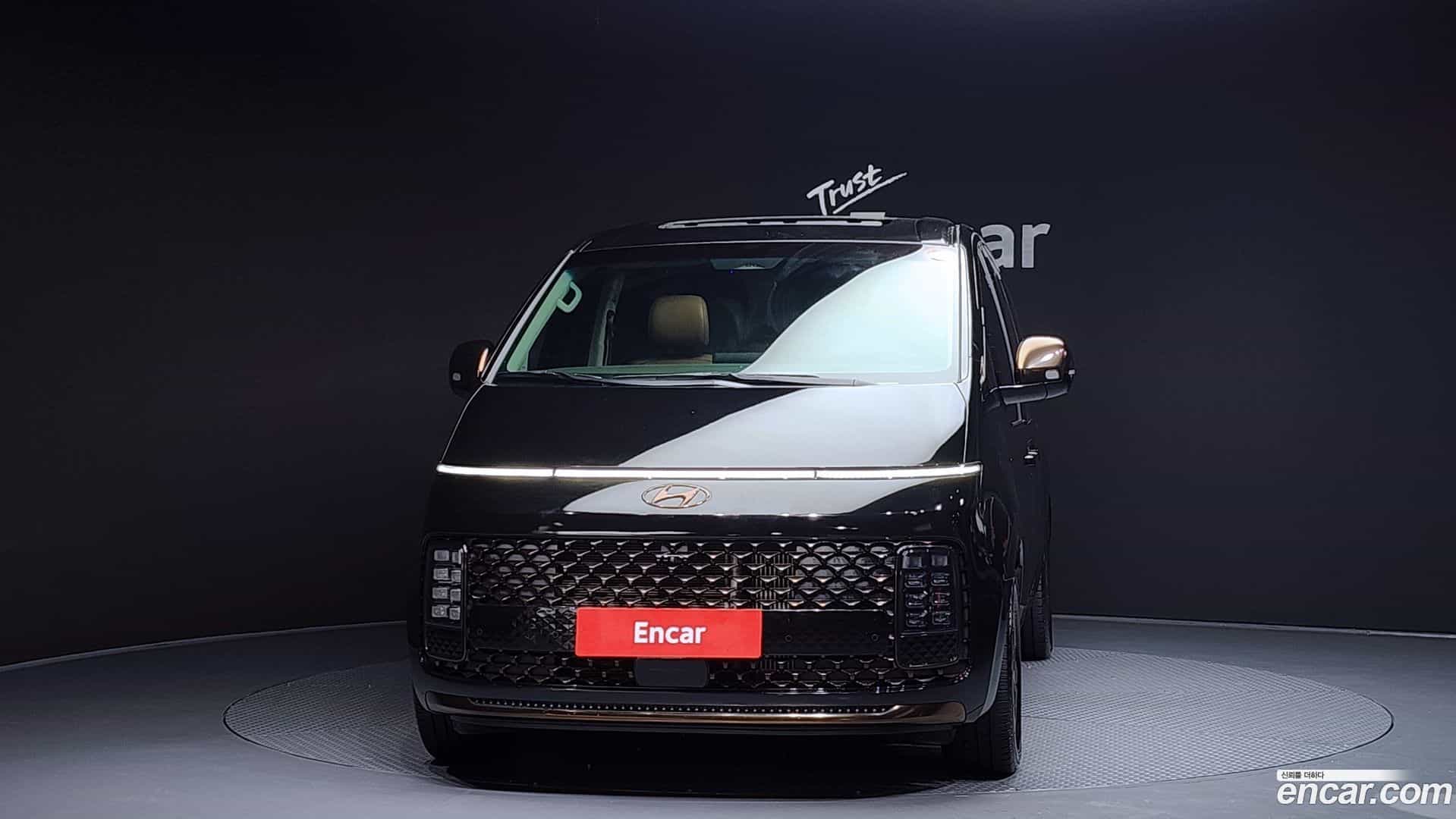 Staria Hyundai 2023.2-OUTER-003