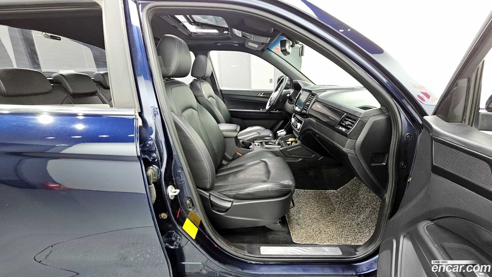Rexton KG Mobility 2019.9-OPTION-016