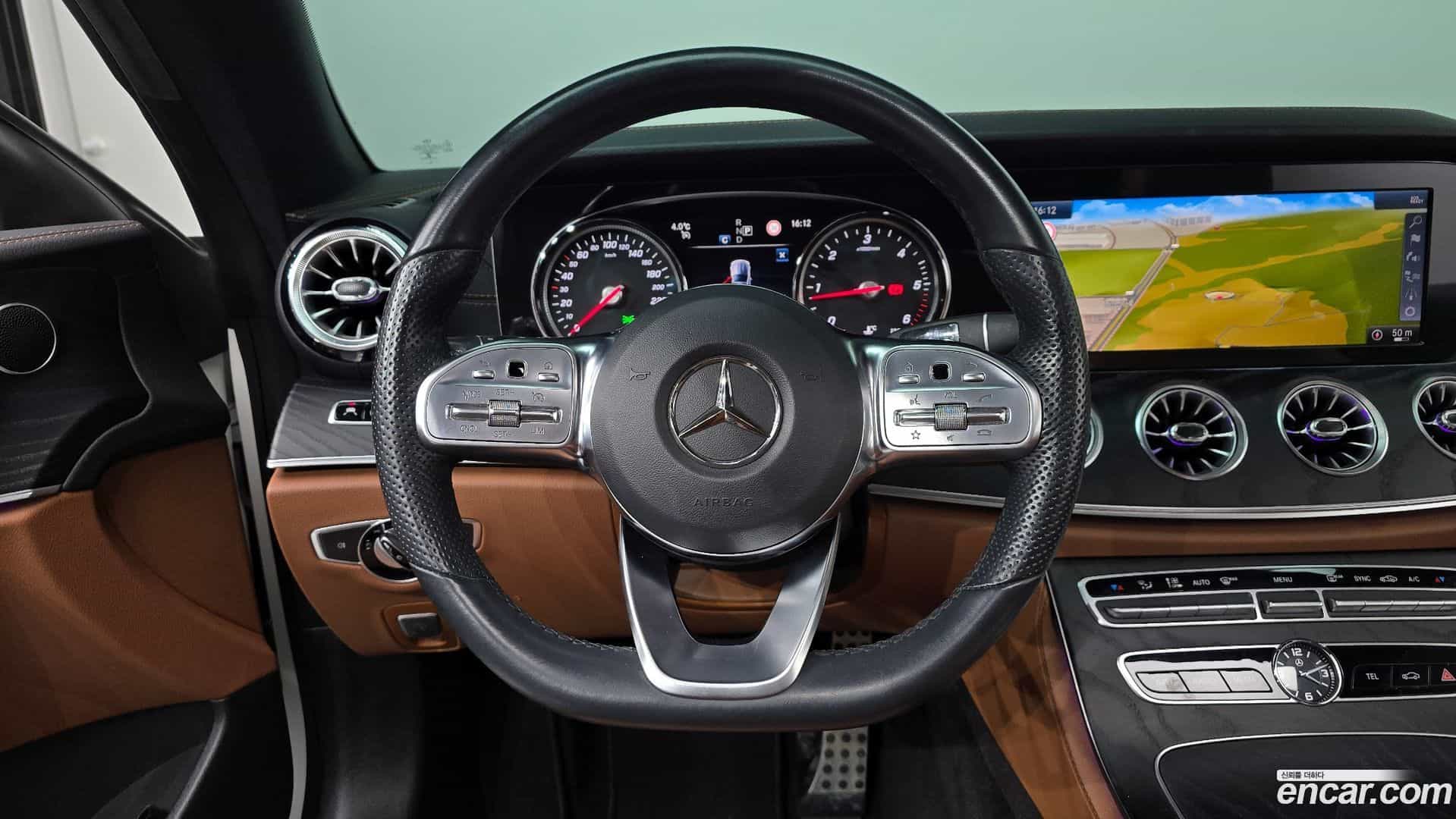 E-Class Mercedes-Benz 2019.0-OPTION-017