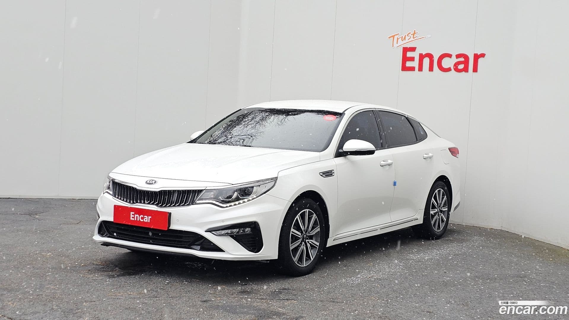 Main__Slider__Photo:K5 Kia 2018.7-0