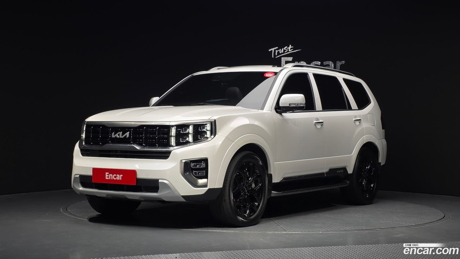 Main__Slider__Photo:Mohave Kia 2022.4-0