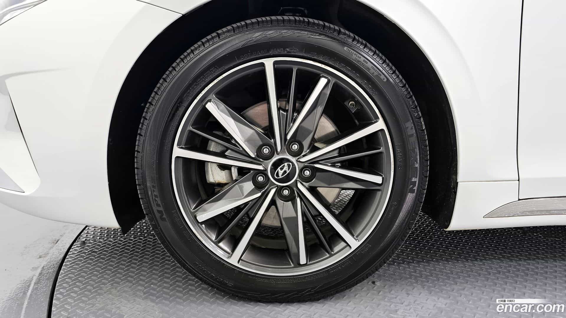 Grandeur Hyundai 2022.4-OUTER-005