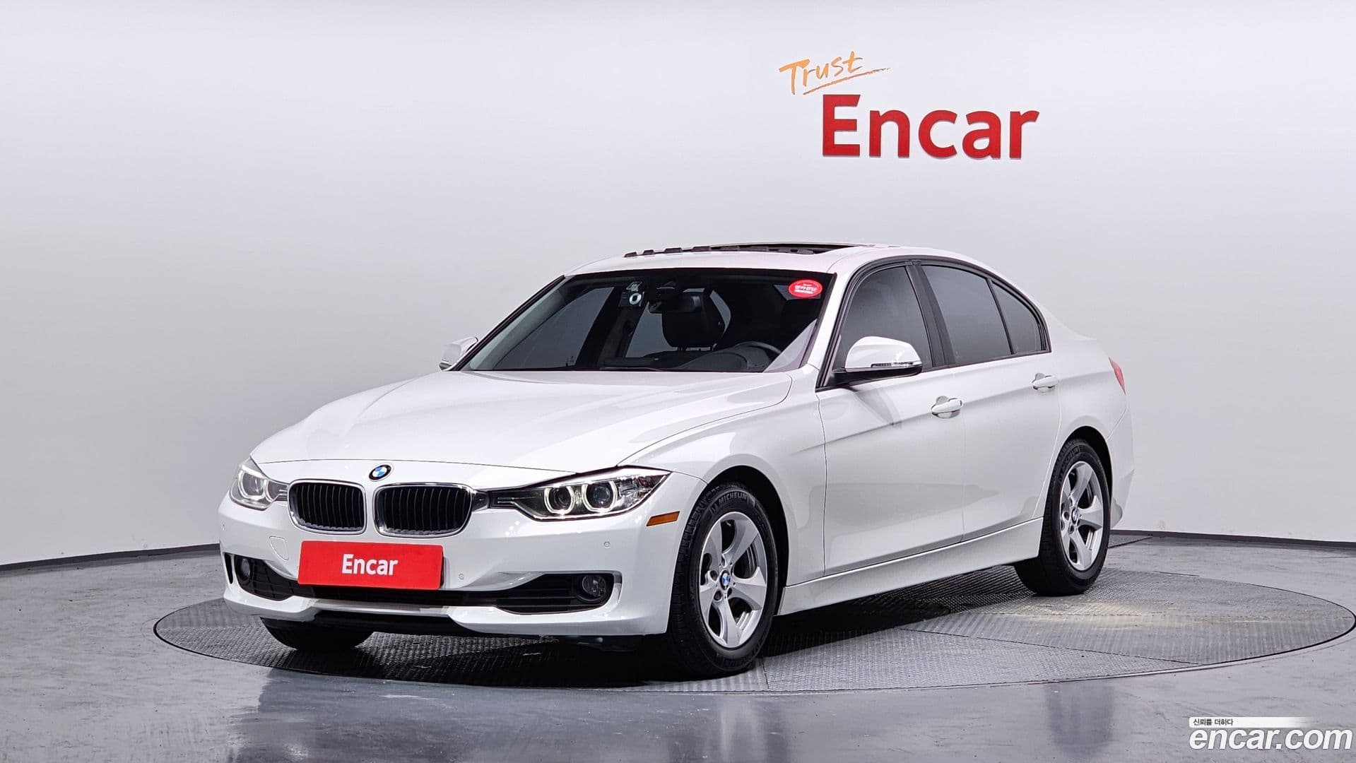 Main__Slider__Photo:3-Series BMW 2015.3-0