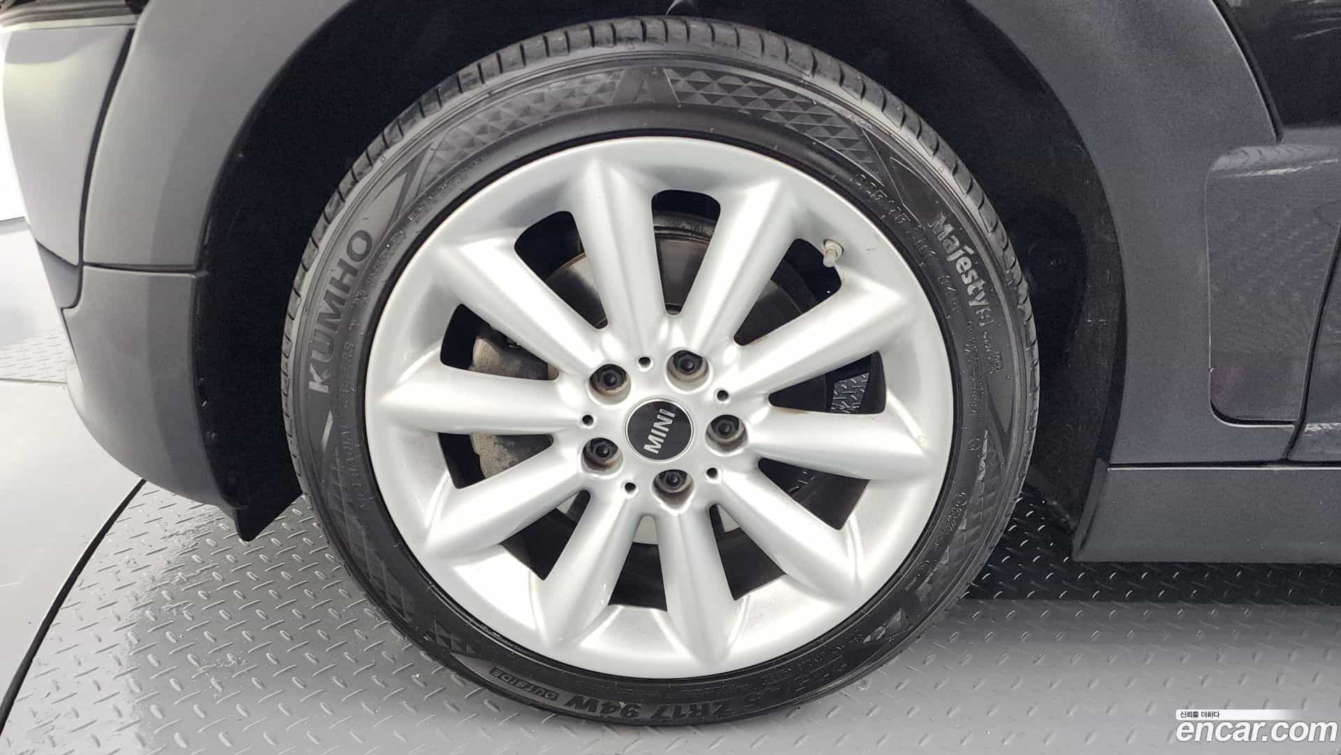 Clubman Mini 2021.1-OUTER-005