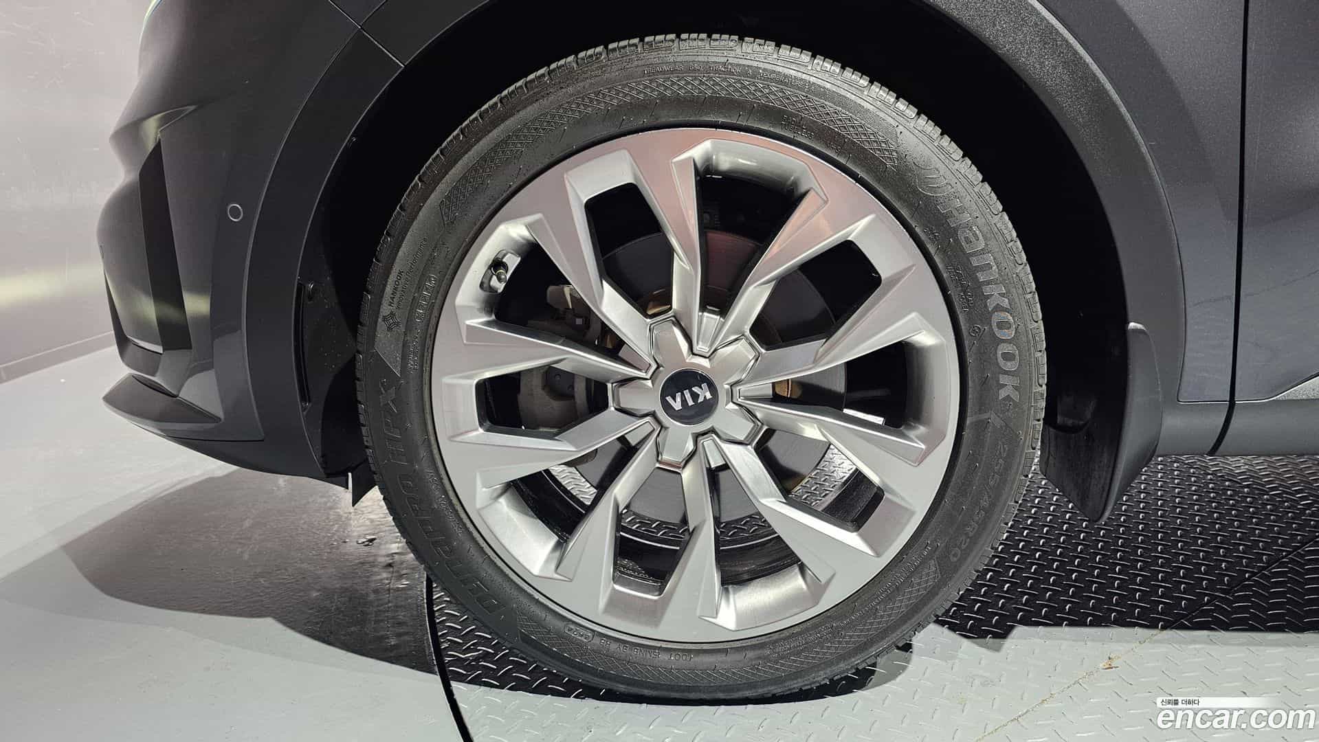 Sorento Kia 2021.1-OUTER-005