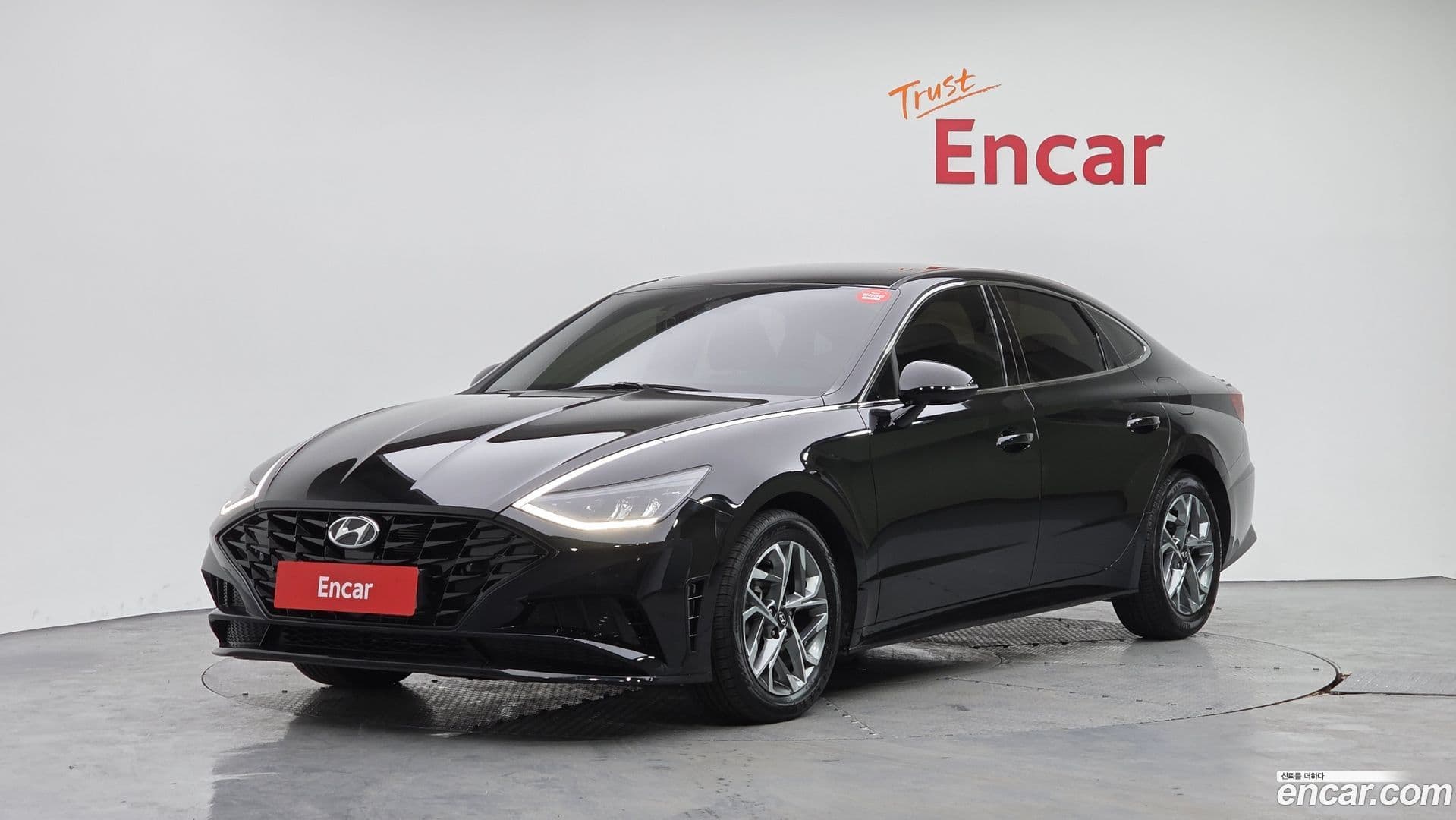 Main__Slider__Photo:Sonata Hyundai 2022.1-0