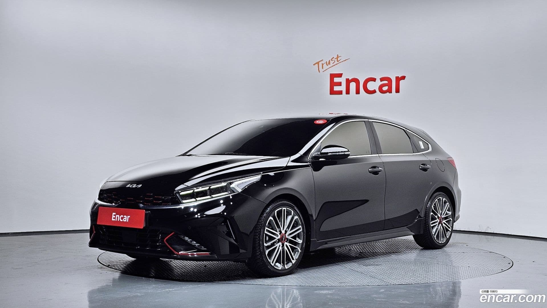 Main__Slider__Photo:K3 Kia 2023.10-0