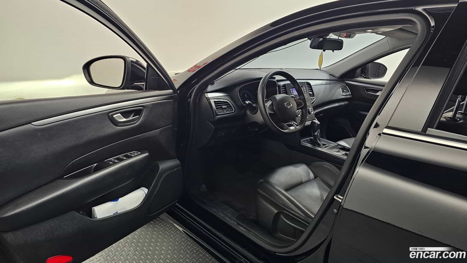 SM6 Renault Korea 2020.11-INNER-010