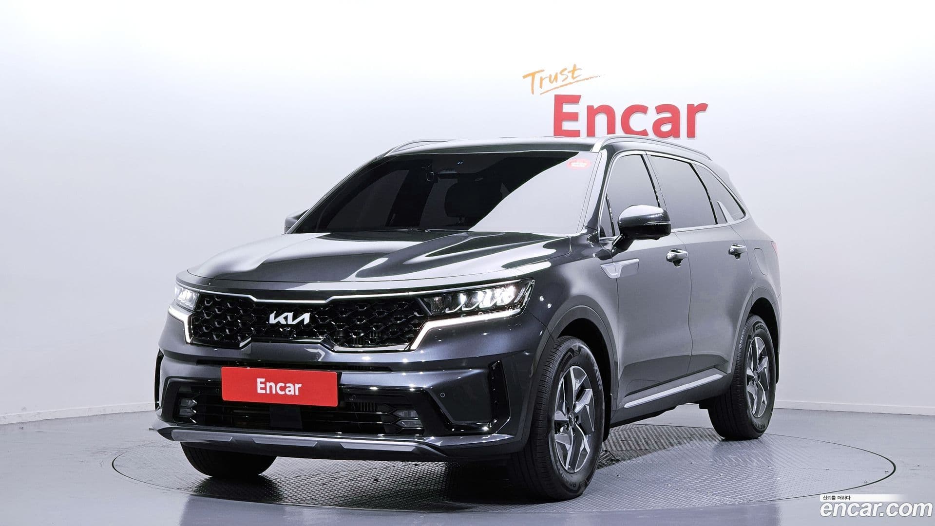 Main__Slider__Photo:Sorento Kia 2023.5-0