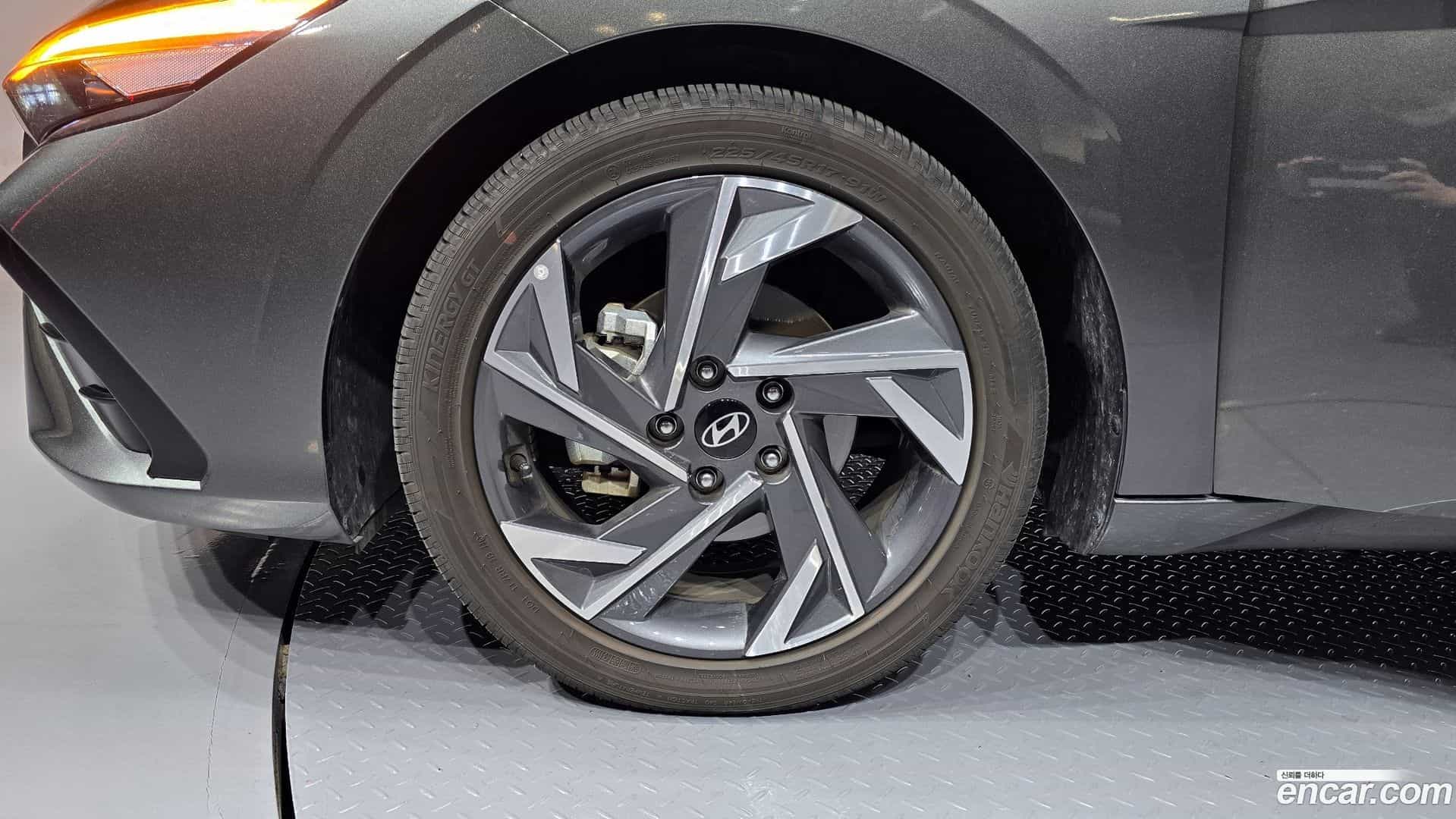 AVANTE Hyundai 2023.11-OUTER-005