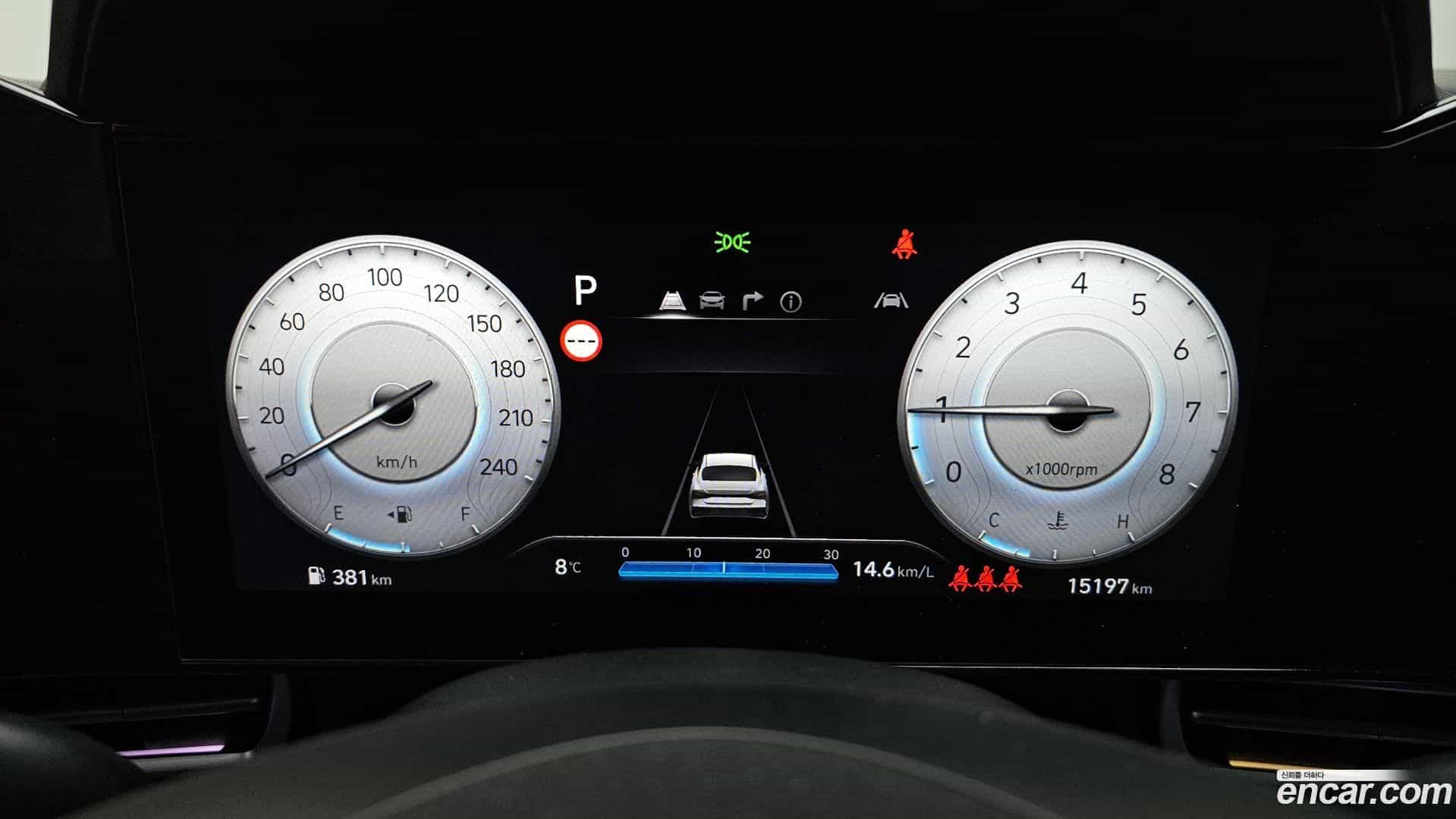 AVANTE Hyundai 2023.11-INNER-008