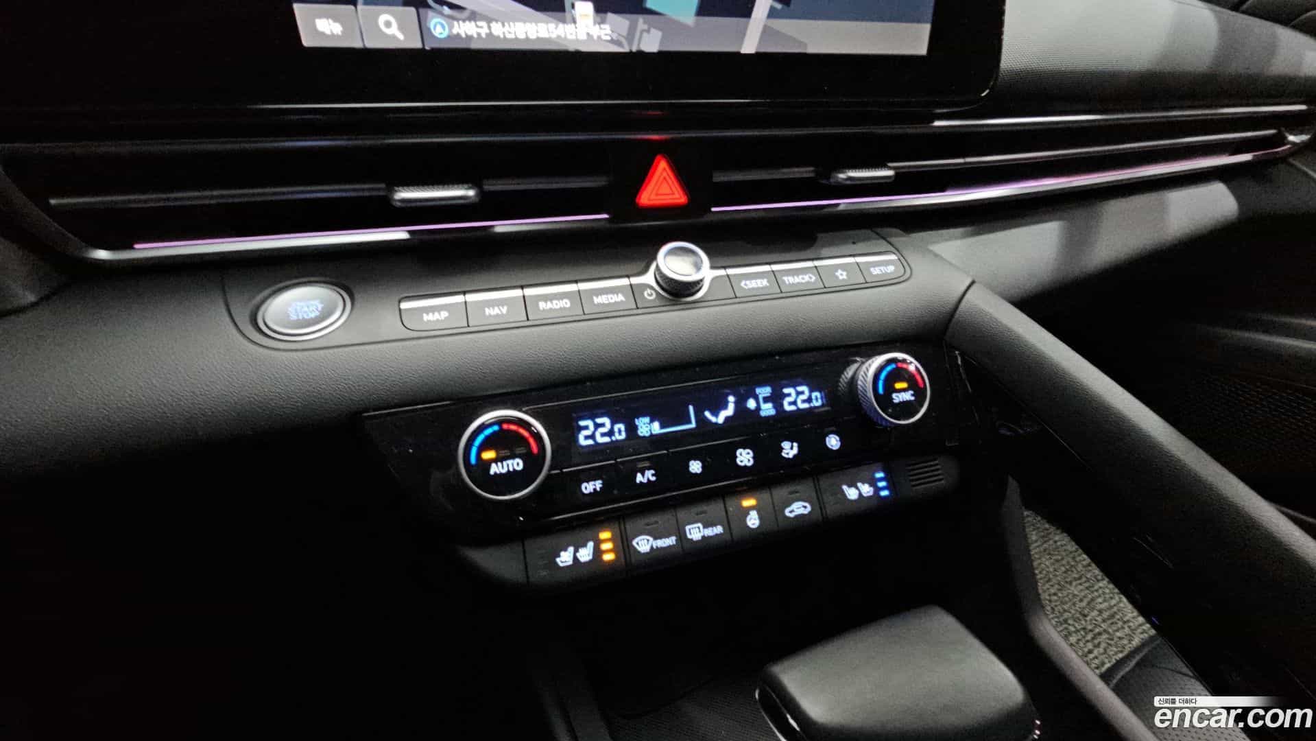 AVANTE Hyundai 2023.11-OPTION-019