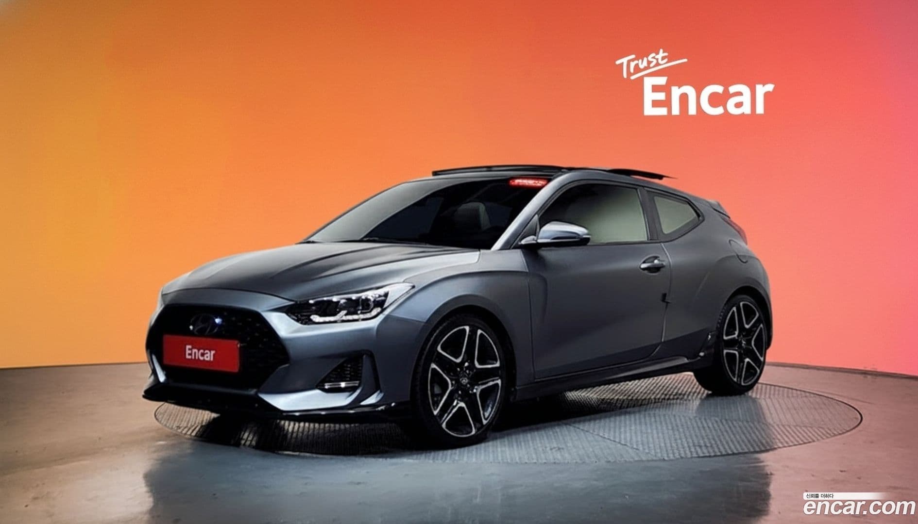 Main__Slider__Photo:Veloster Hyundai 2019.11-0