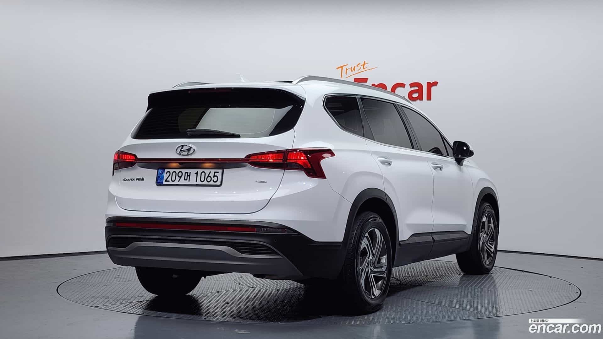 Santafe Hyundai 2021.10-OUTER-002