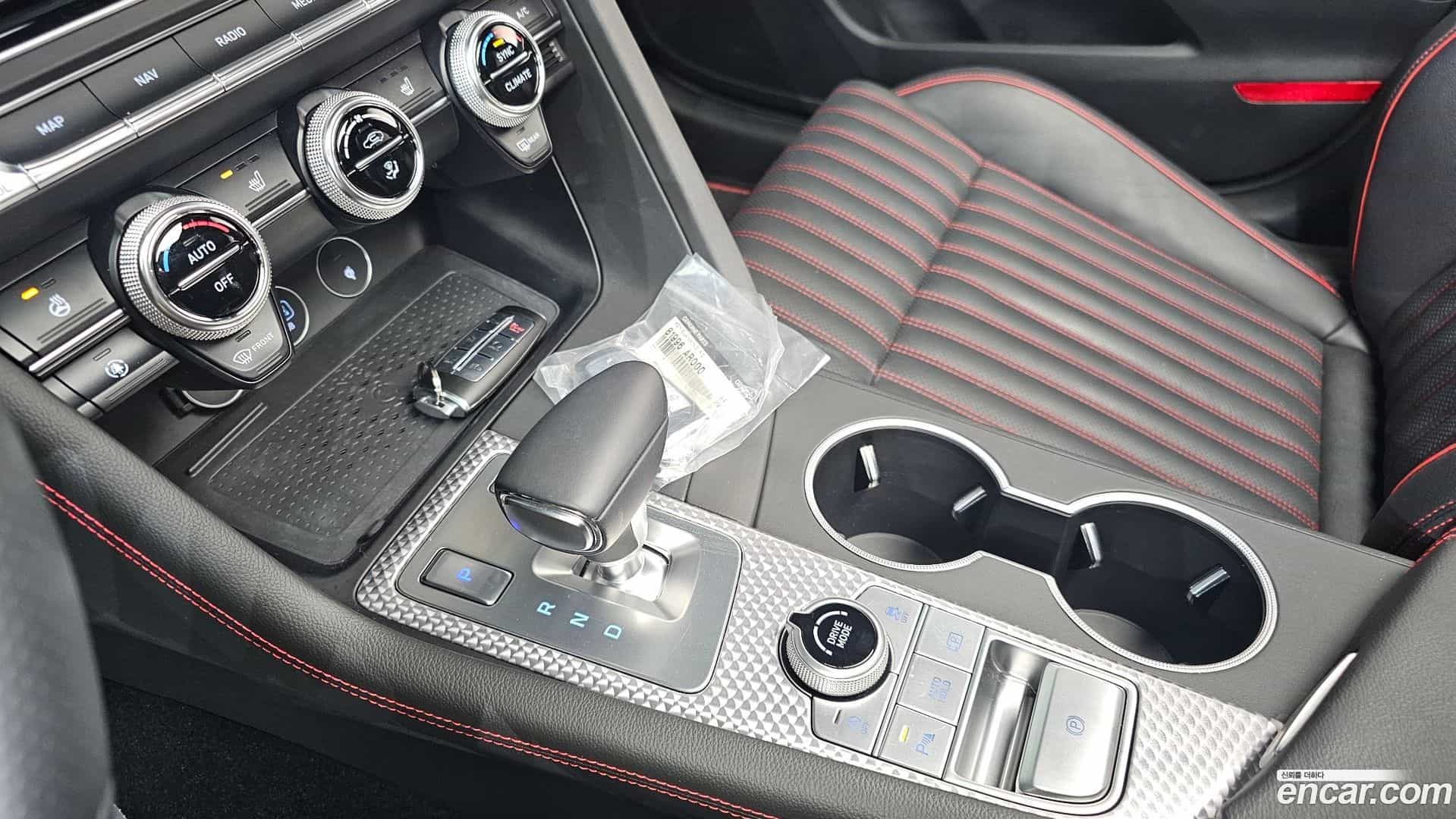 G70 Genesis 2023.0-INNER-009