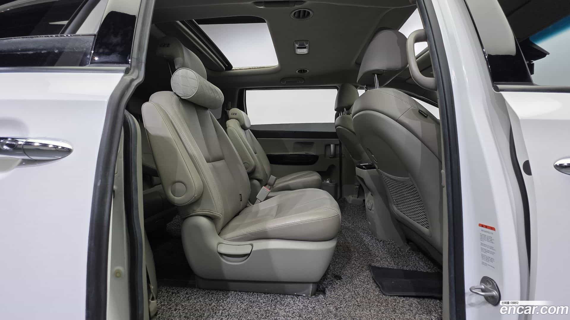 Canival Kia 2019.3-OPTION-023