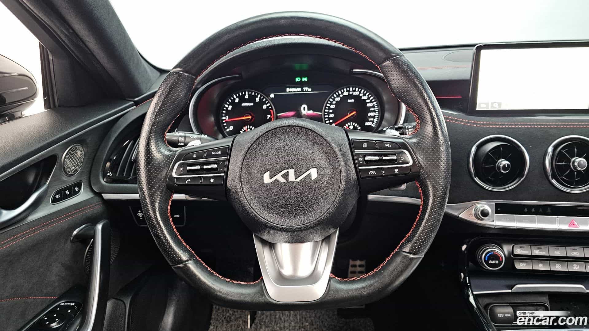 Stinger Kia 2022.6-OPTION-017
