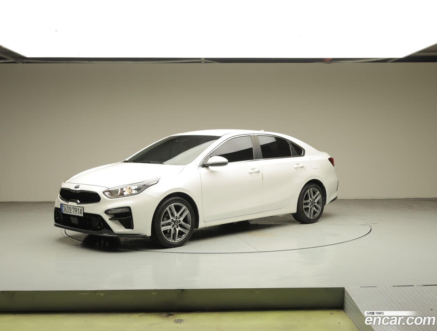 Main__Slider__Photo:K3 Kia 2019.0-0