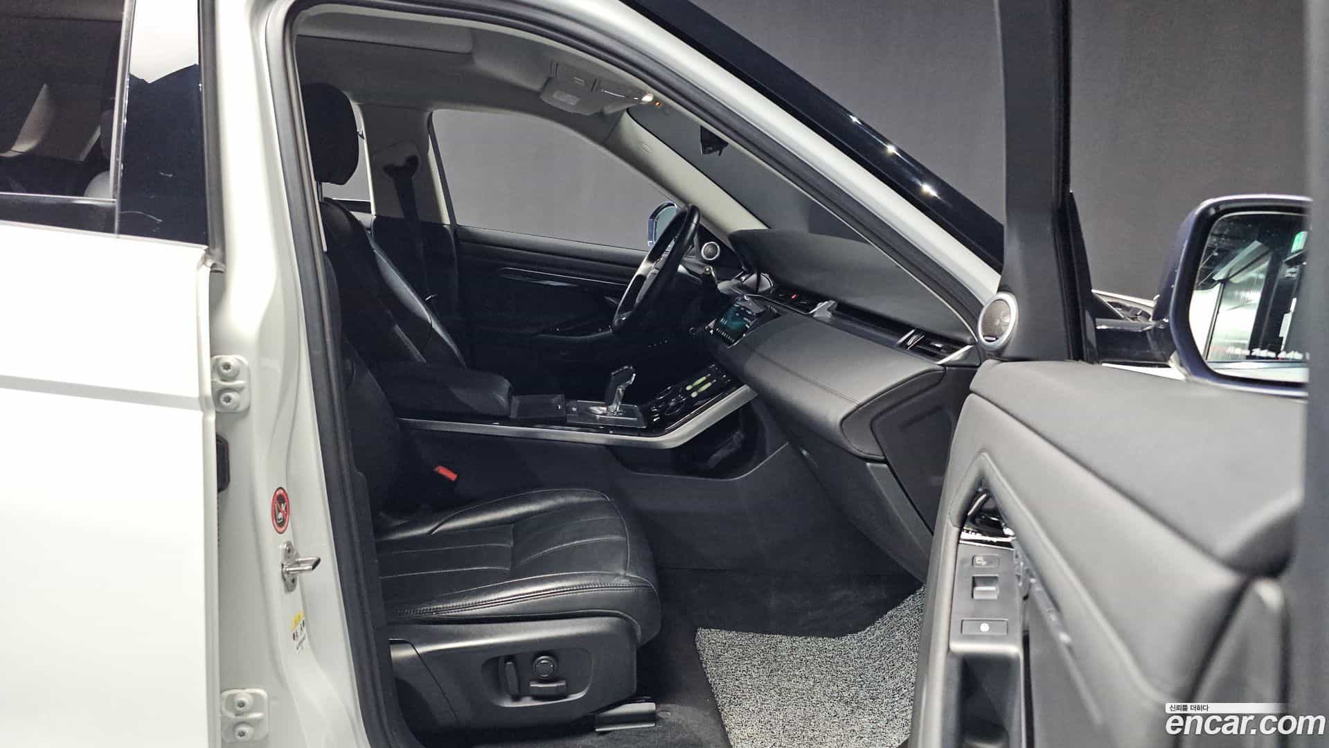 Range Rover Evoque Land Rover 2020.8-OPTION-015