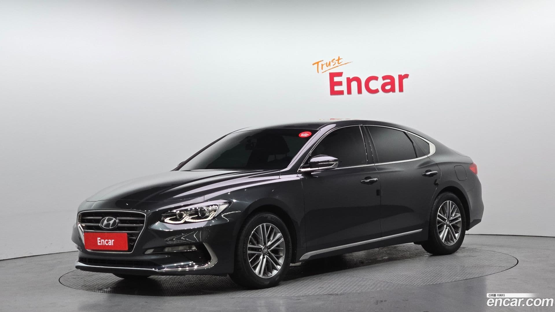 Main__Slider__Photo:Grandeur Hyundai 2019.11-0