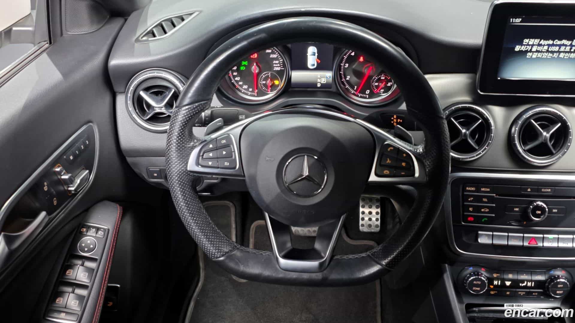 CLA-Class Mercedes-Benz 2018.9-OPTION-017