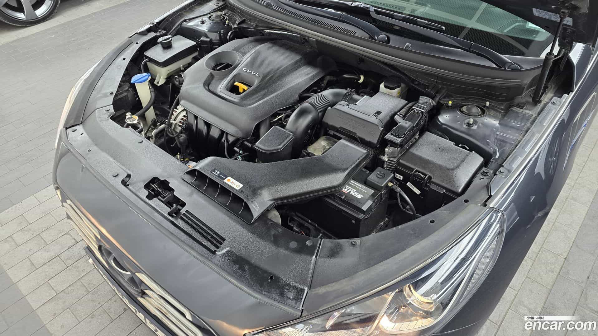 Sonata Hyundai 2018.2-INNER-006